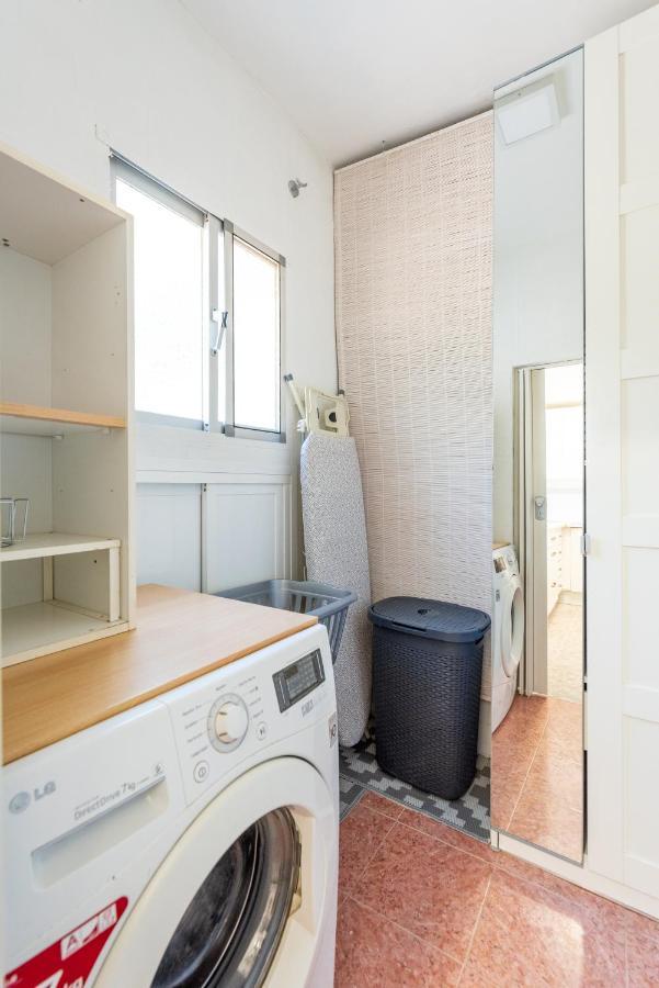 Wintowinrentals Close To The Beach, Private Terrace & Parking Apartment *