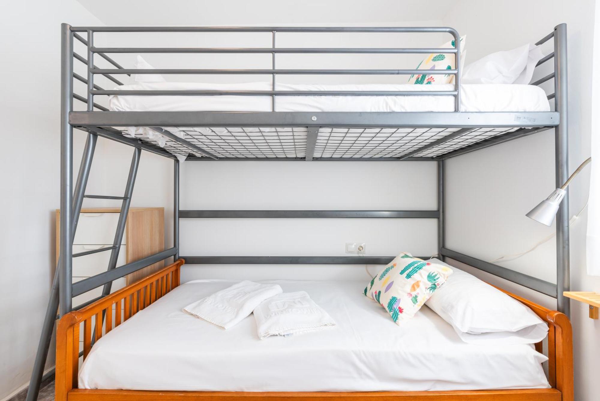 Wintowinrentals Close To The Beach, Private Terrace & Parking