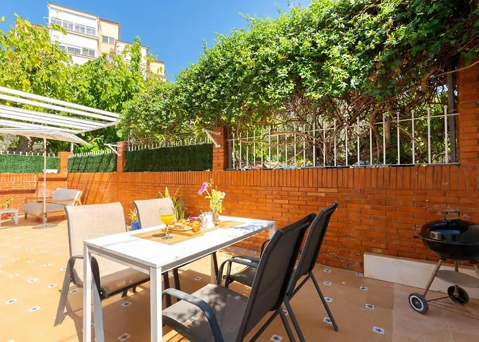 Wintowinrentals Close To The Beach, Private Terrace & Parking