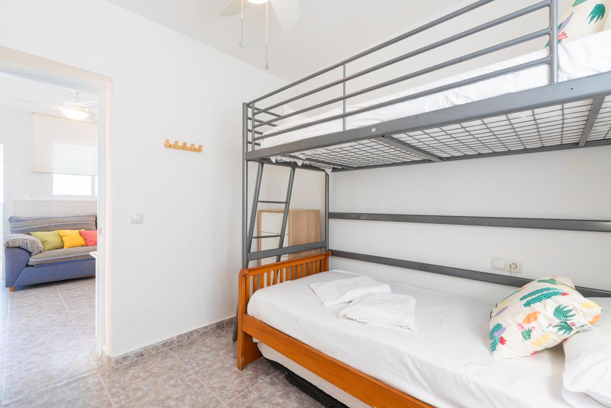 Wintowinrentals Close To The Beach, Private Terrace & Parking * Rincon de la Victoria